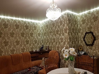 парящий натяжной потолок 8